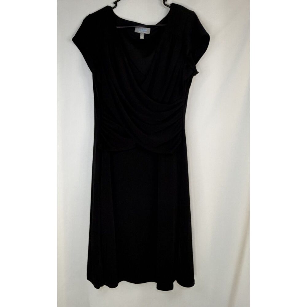 Size L B-Slim Tummy Control Criss Cross Ruched Short Sleeve Black Dress